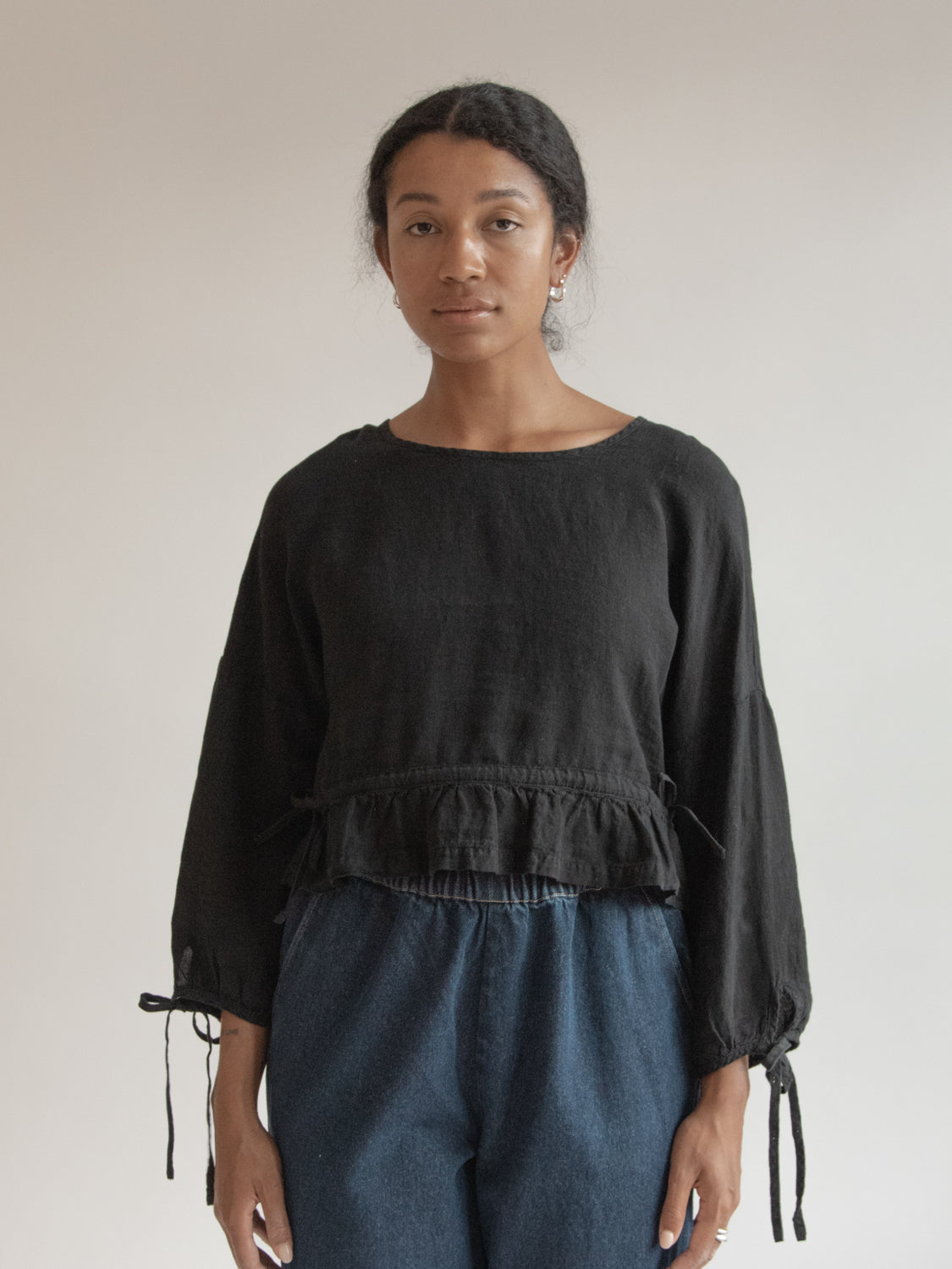 Bea Blouse in Noir