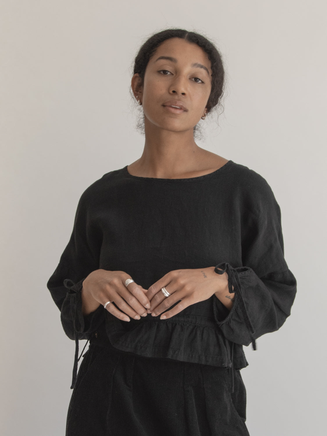 Bea Blouse in Noir