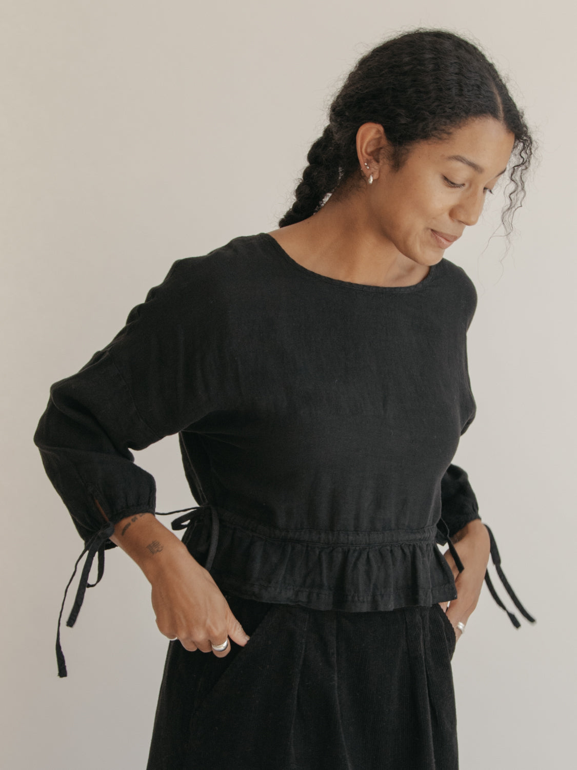 Bea Blouse in Noir