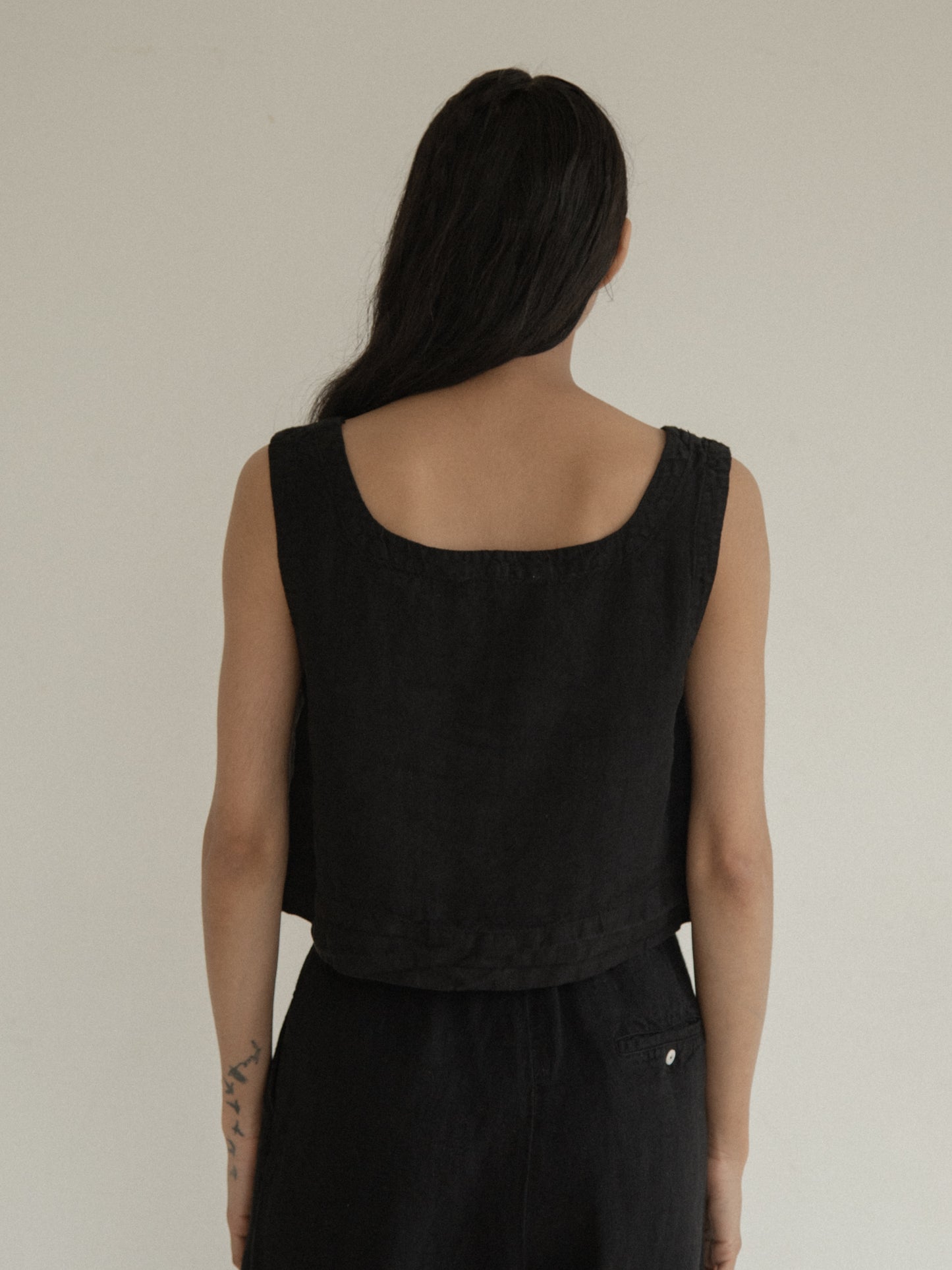 Luna Top in Noir
