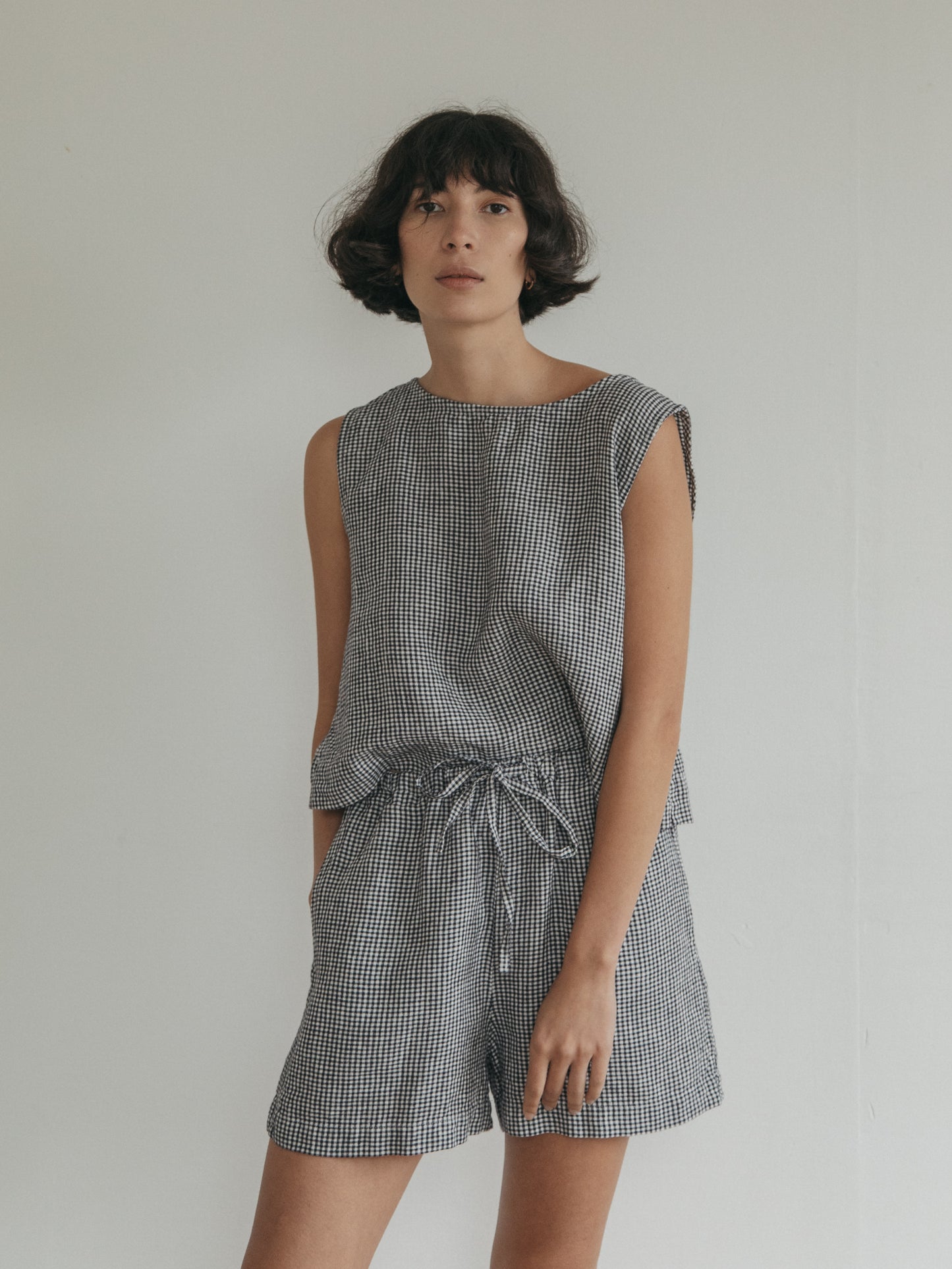 August Short in Marine Gingham