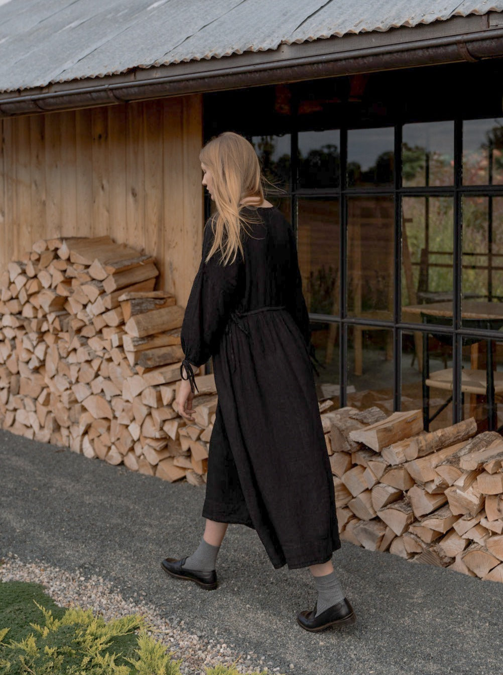 Bea Dress in Noir