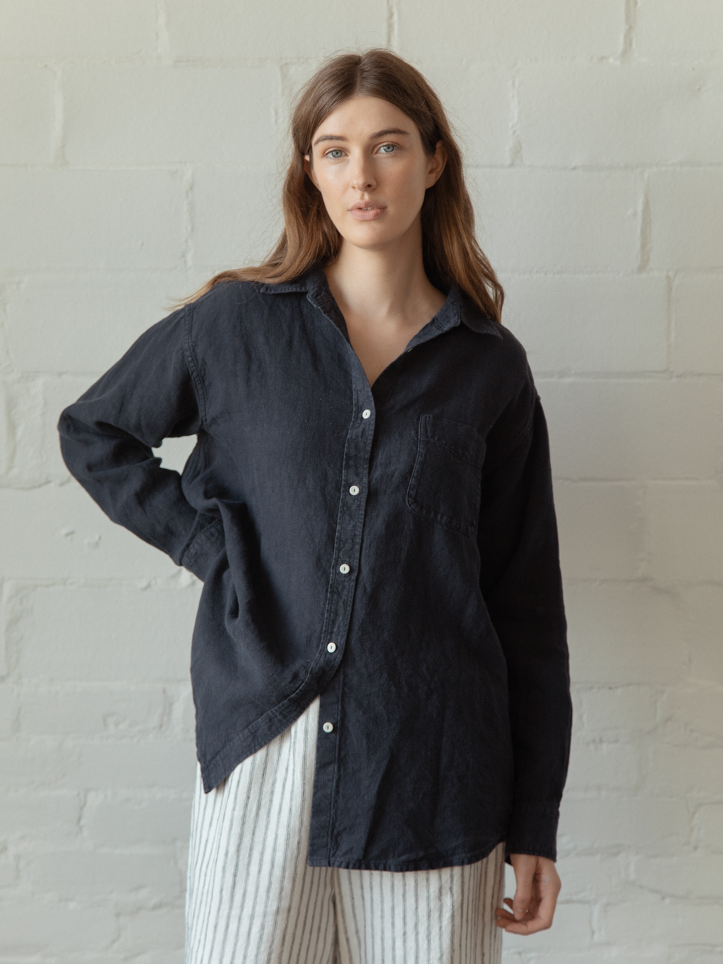 Britta Shirt Linen Navy