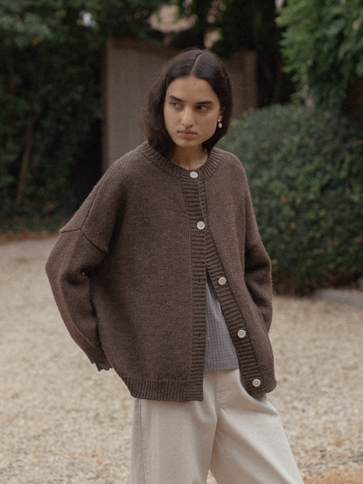 Llewyn Cardigan Dark Chocolate