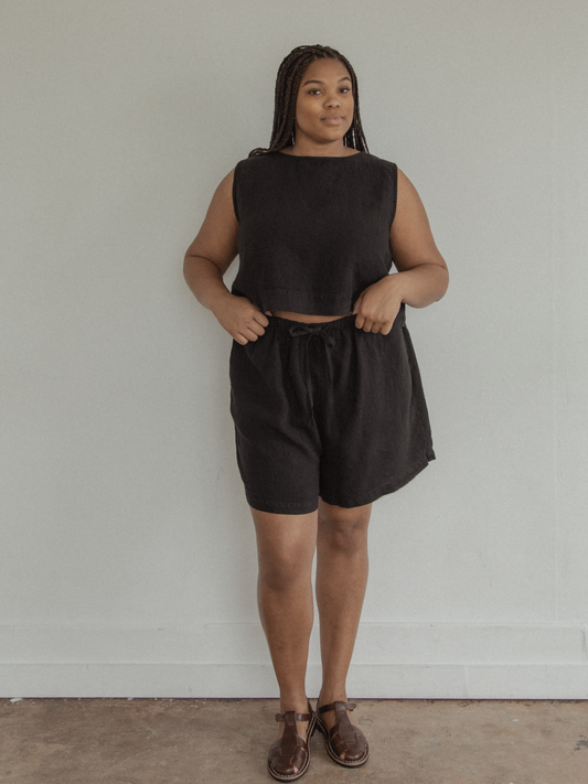 August Short in Noir