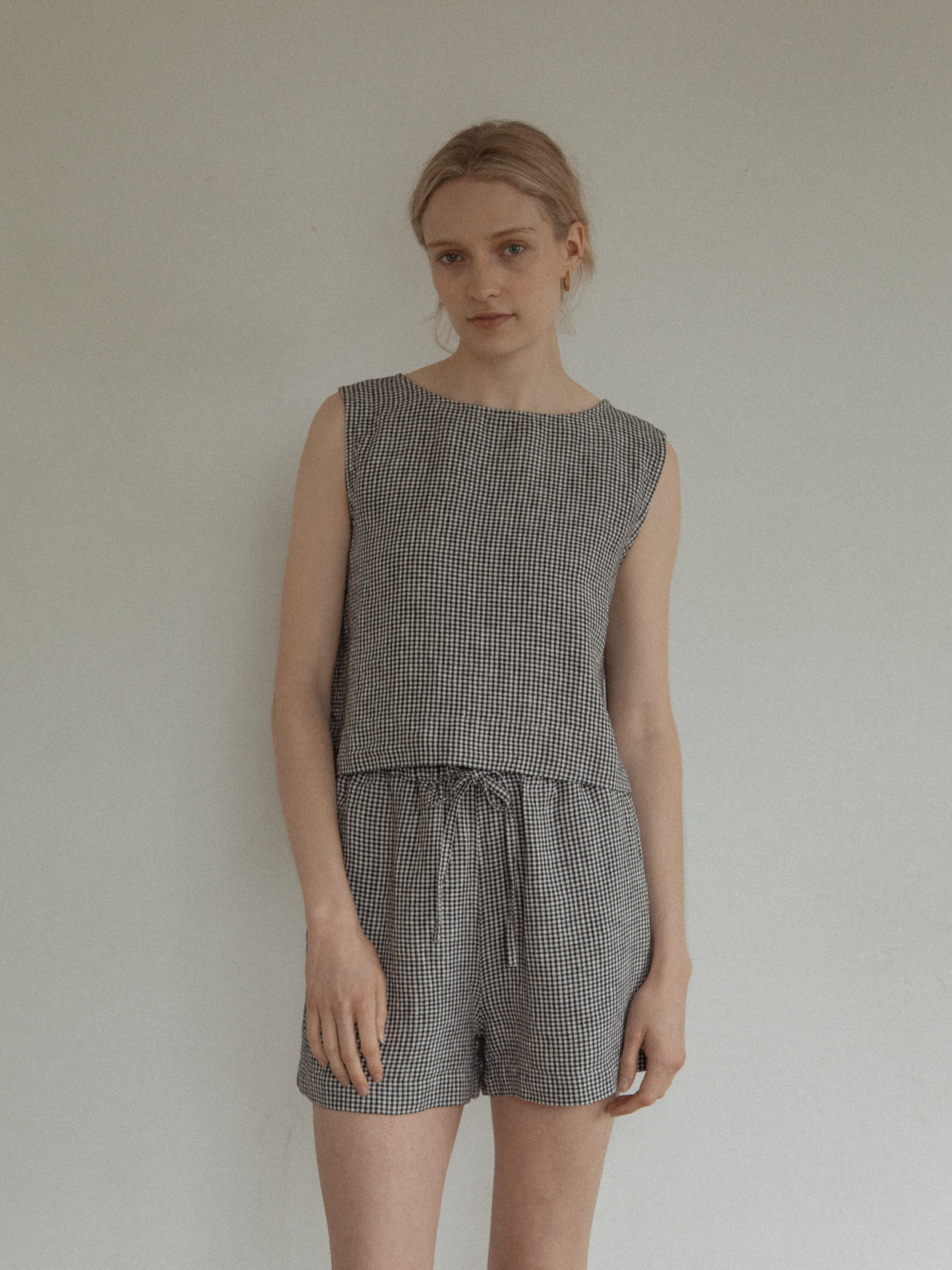 Finley Top Gingham Noir