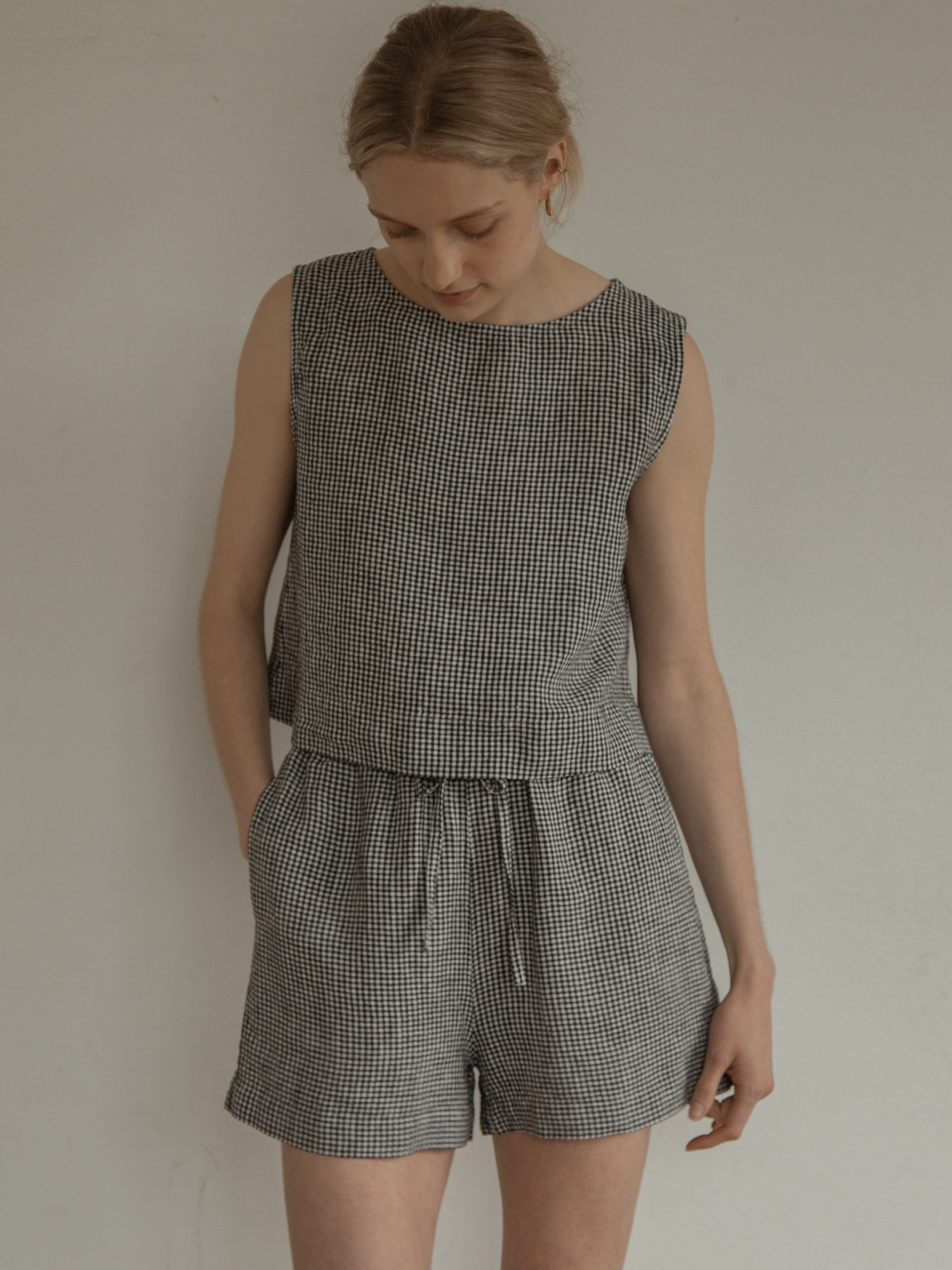 August Short in Gingham Noir