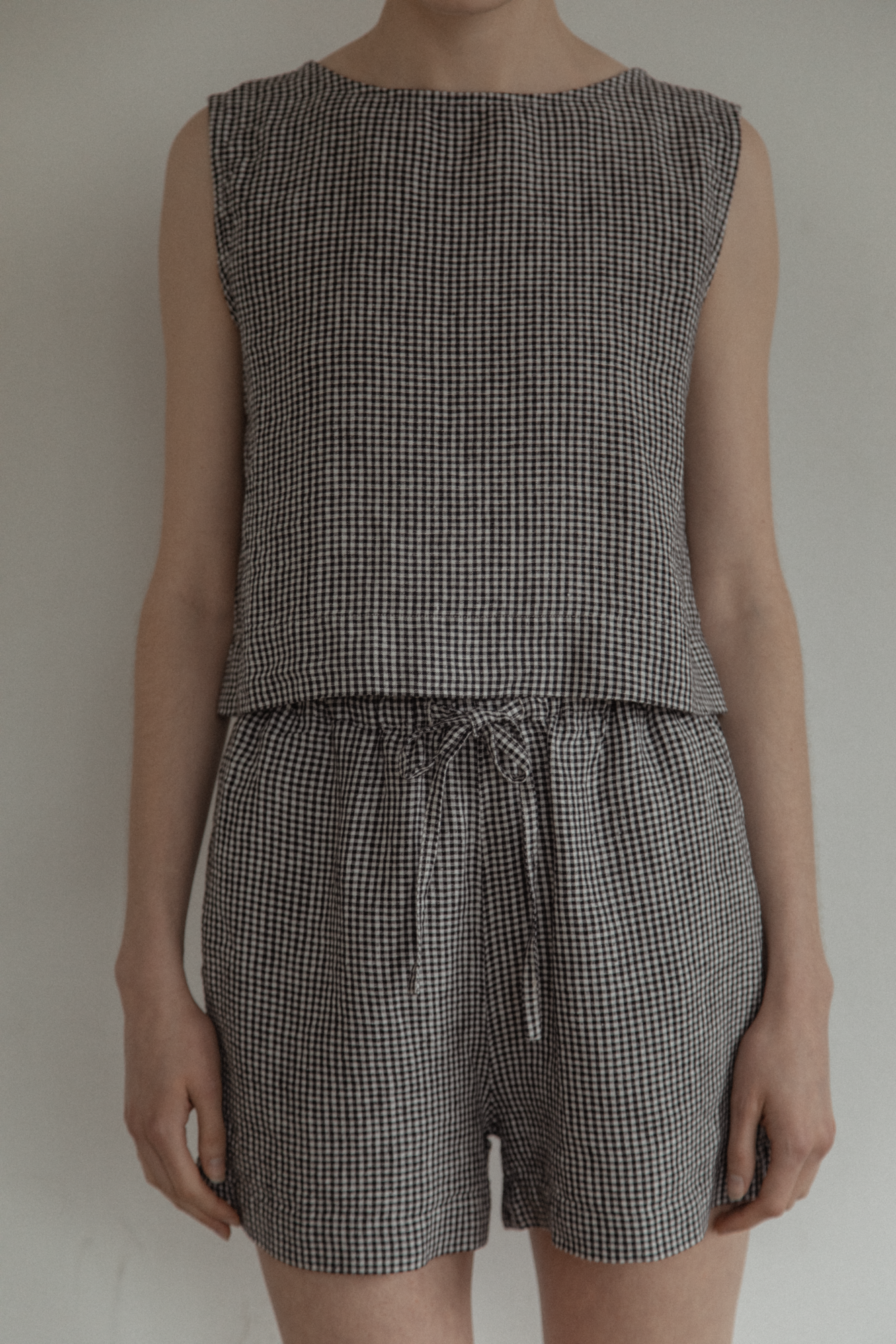 August Short in Gingham Noir