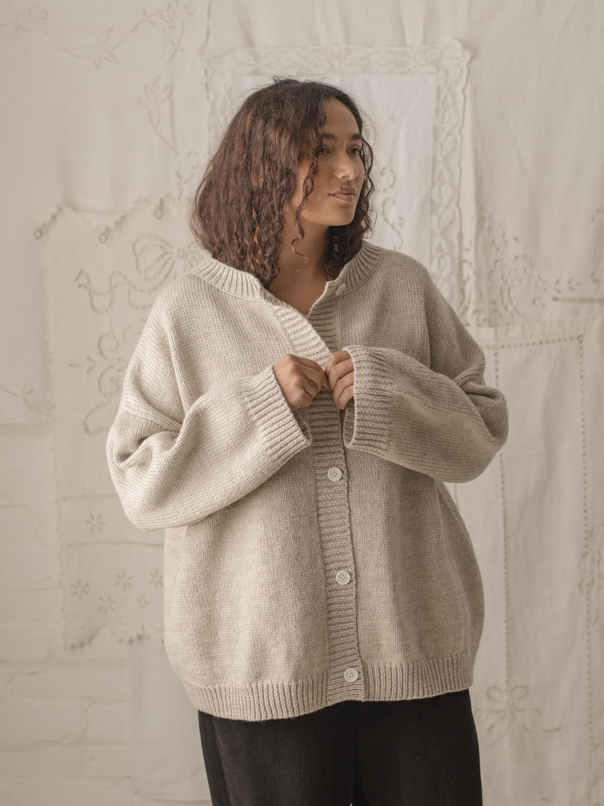 Llewyn Cardigan Oat