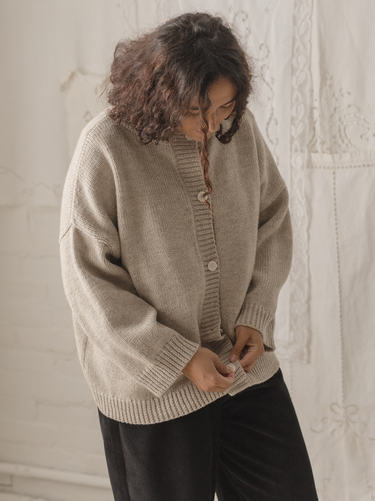 Llewyn Cardigan Oat