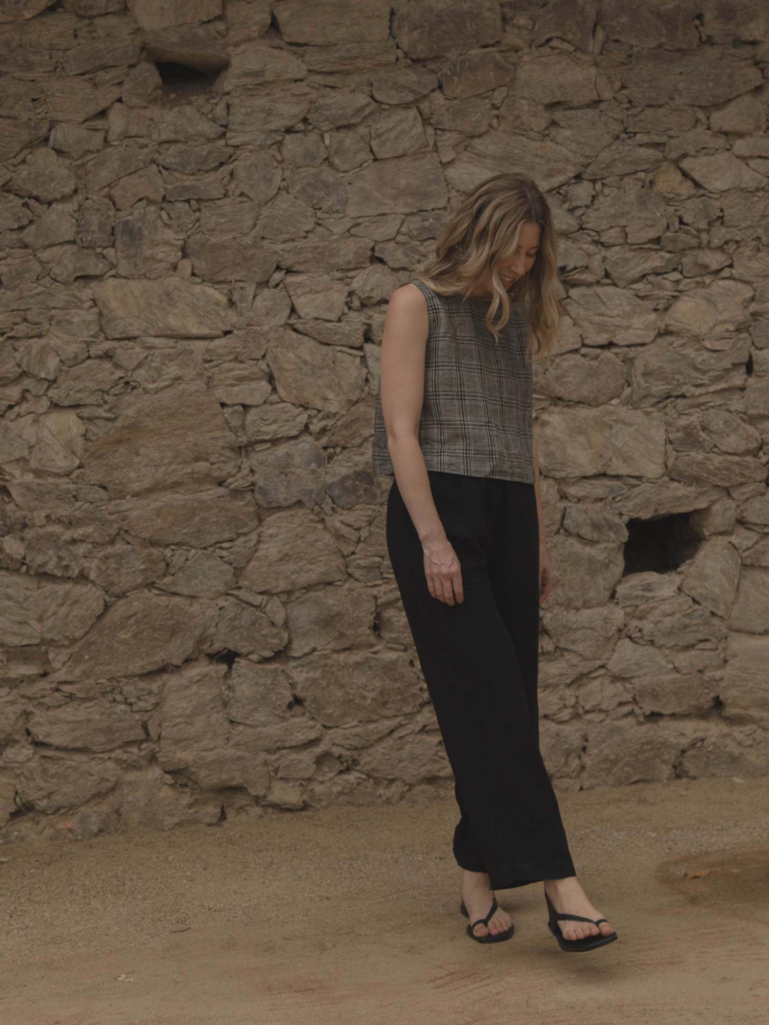 Finley Top Grey Plaid