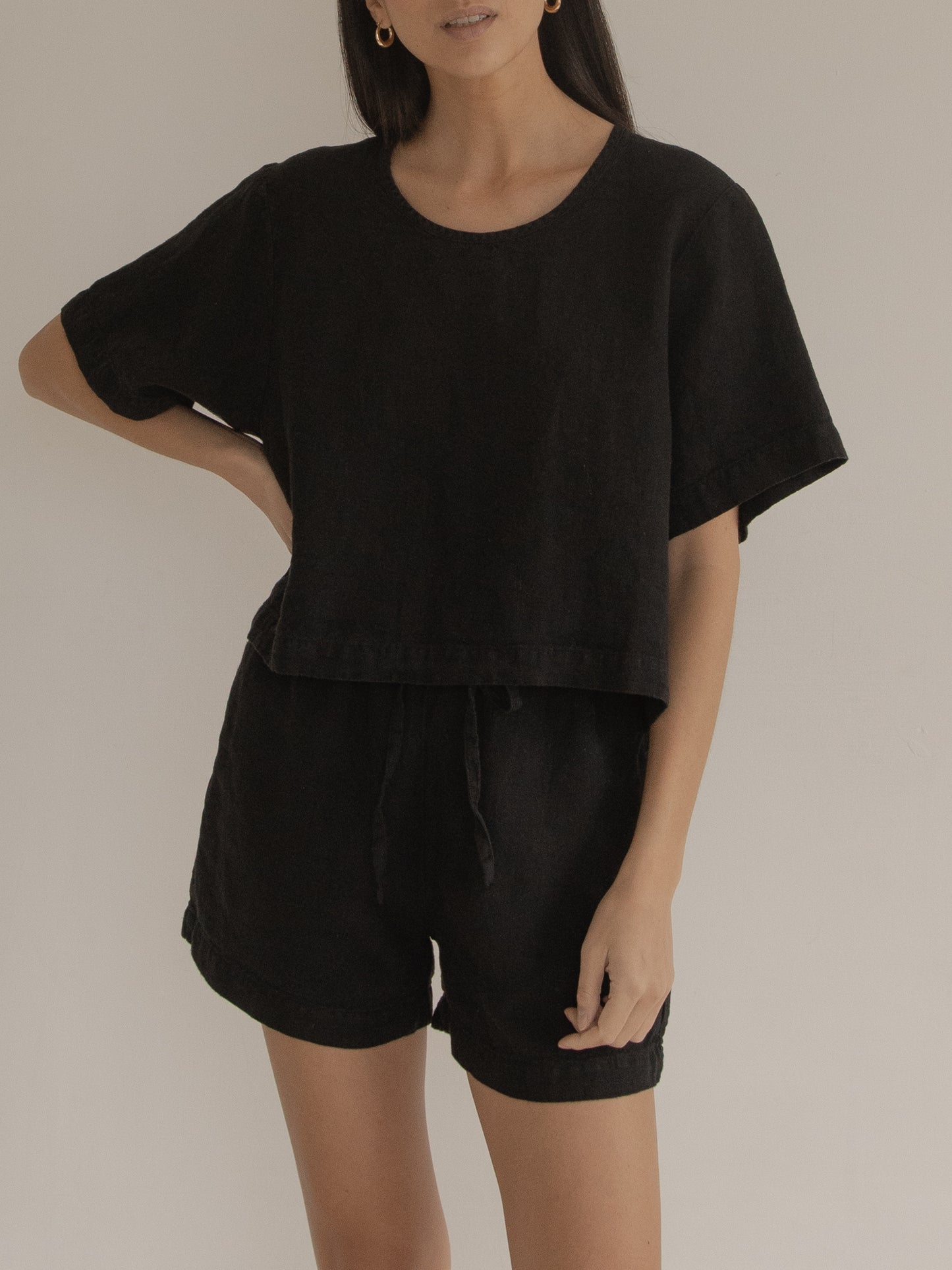 August Shorts in Noir