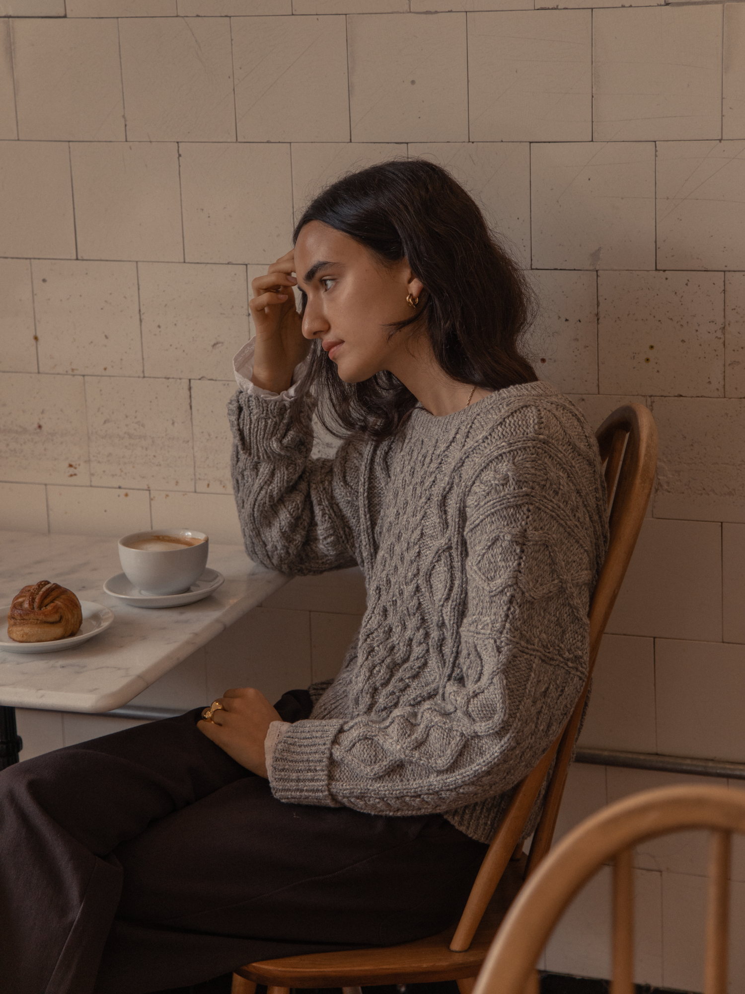 Leah Pullover Charcoal – Gillian Stevens