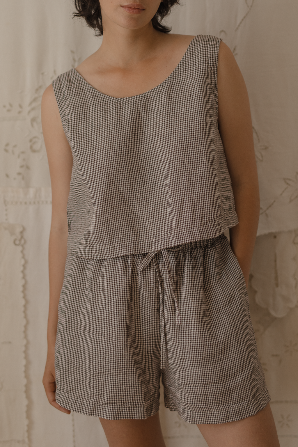August Short Espresso Gingham