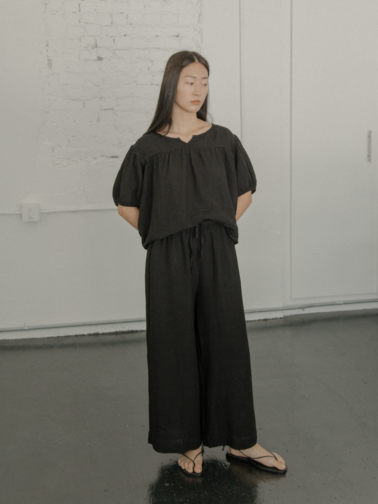 Ines Pant Noir