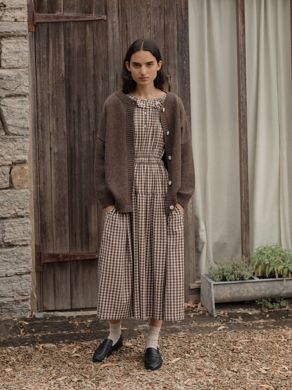 Llewyn Cardigan Dark Chocolate