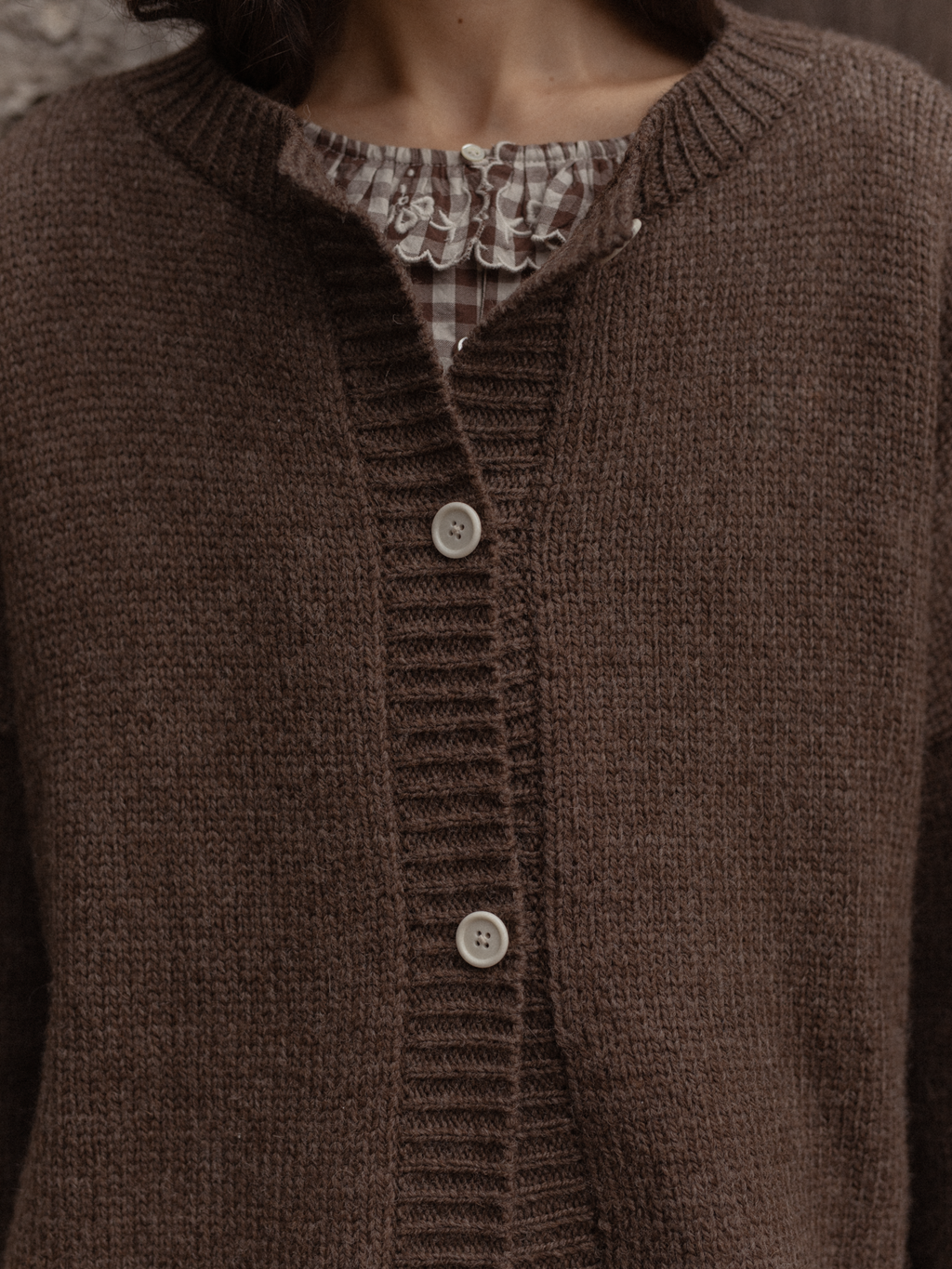 Llewyn Cardigan Dark Chocolate